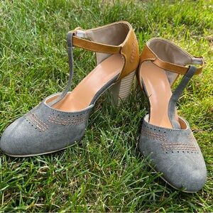 Vibrant Color Block Retro High Heel Shoes - Adjustable T-strap